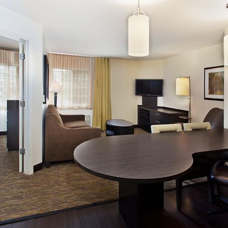 โซเนสตา ซิมพลี สวีท น็อกซ์วิลล์ Hotel ภายนอก รูปภาพ