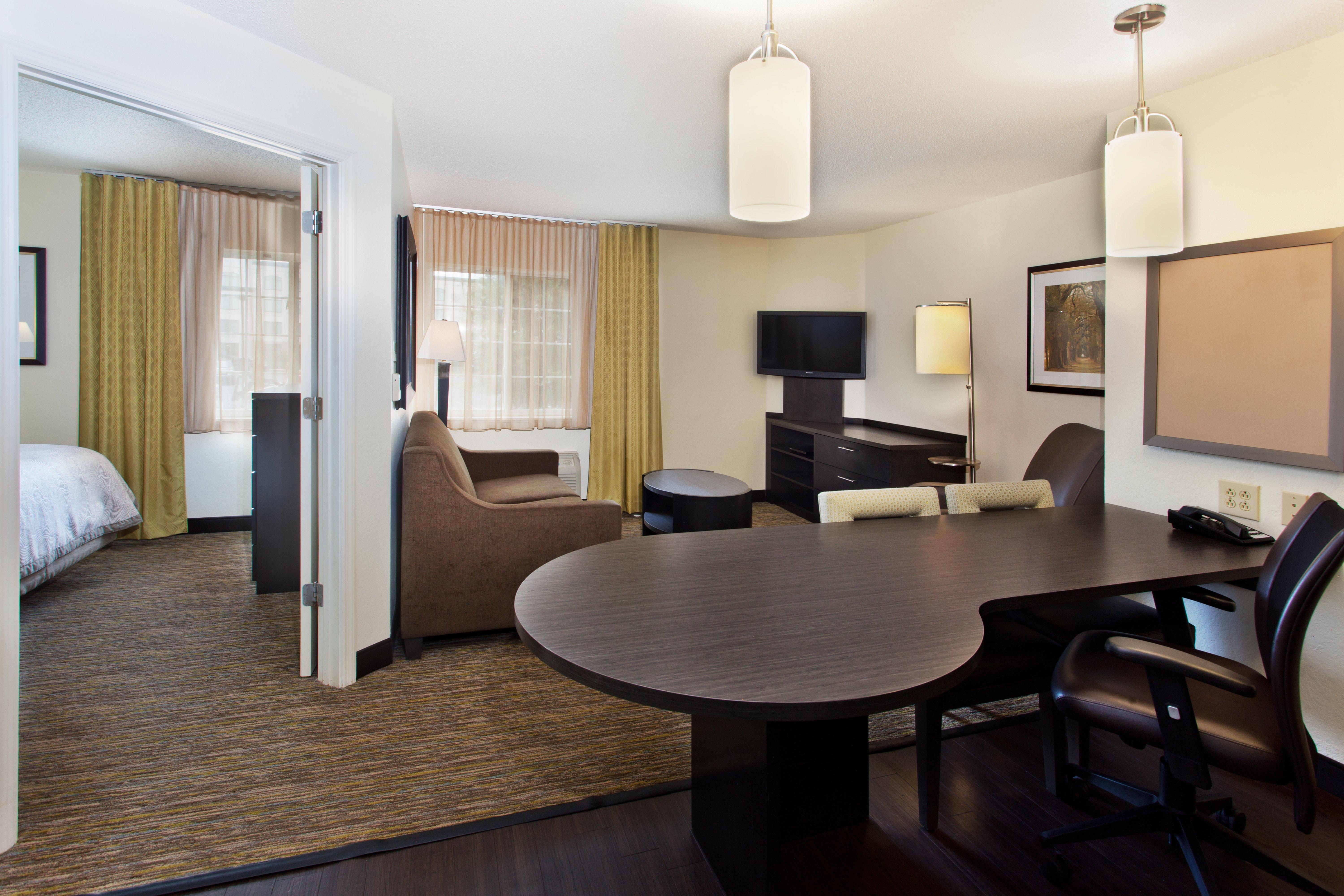 โซเนสตา ซิมพลี สวีท น็อกซ์วิลล์ Hotel ภายนอก รูปภาพ