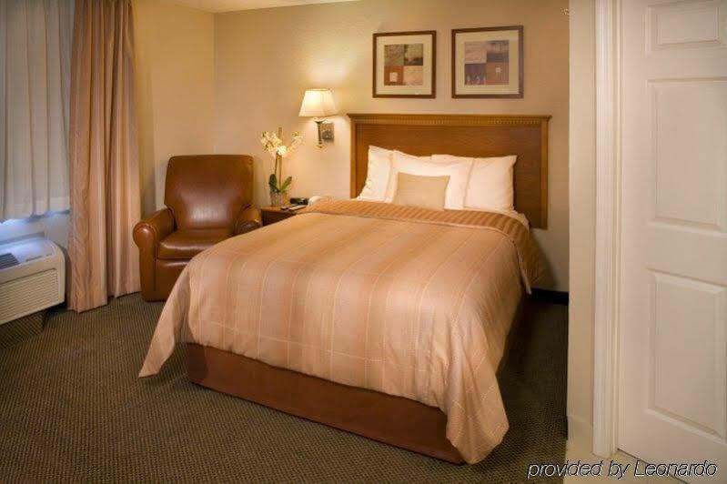 โซเนสตา ซิมพลี สวีท น็อกซ์วิลล์ Hotel ภายนอก รูปภาพ